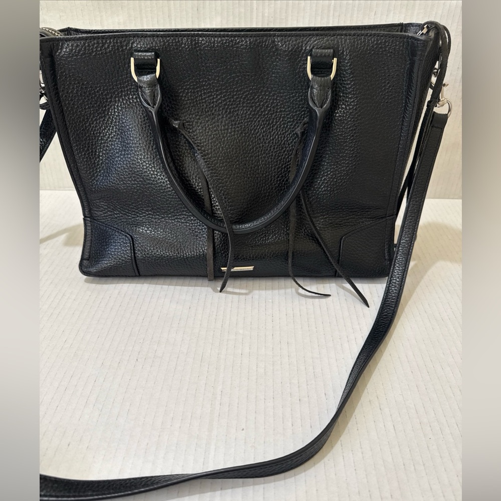 Vintage REBECCA MINKOFF 100% Genuine Leather Black Crossbody Medium Size Handbag